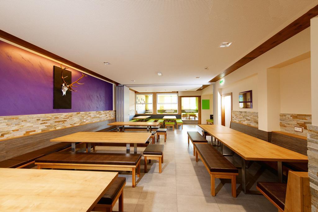 Jugendhotel Aicher Wagrain Exterior photo